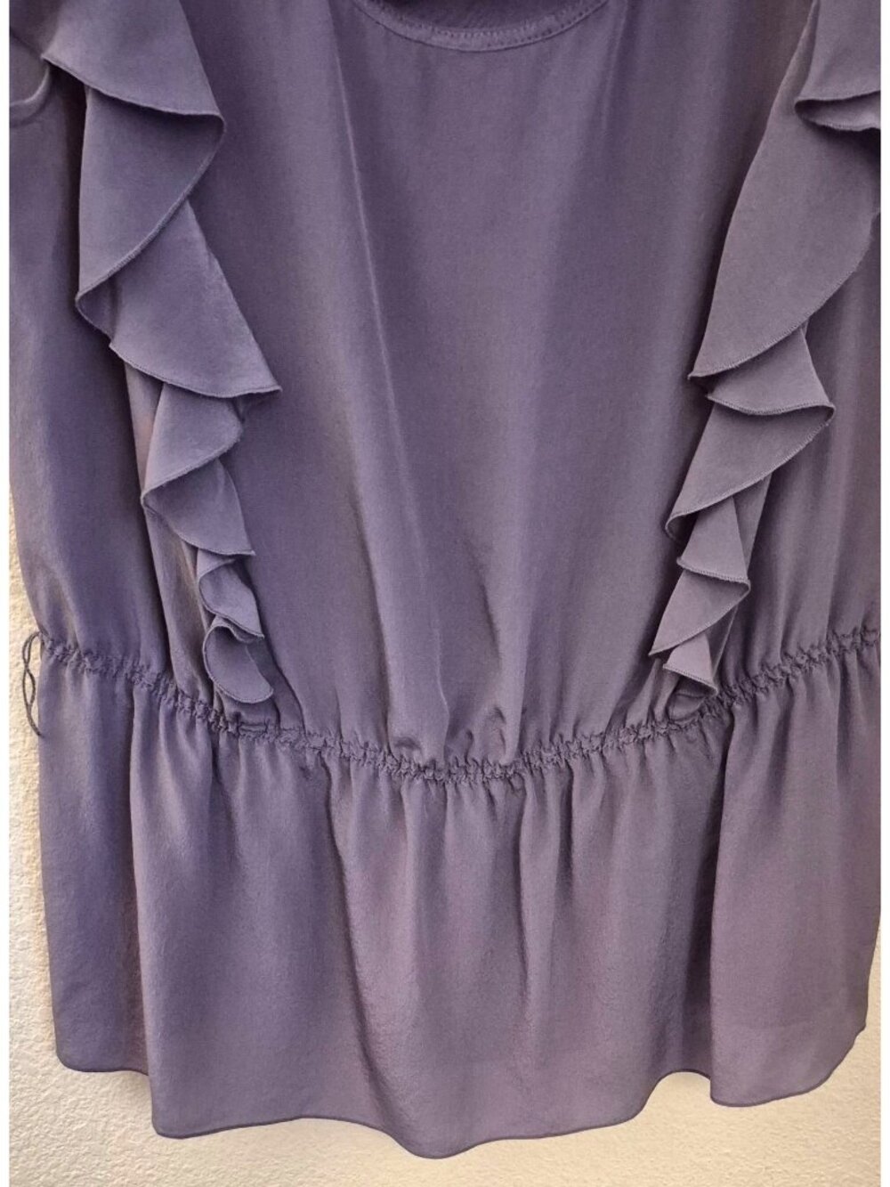 Banana Republic 100% Silk Lavender Short Flutter Sleeve Ruffled Blouse Sz S EUC - Picture 3 of 8
